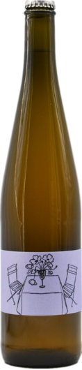 2023 Glow Glow Hauswein.003.001 Bio