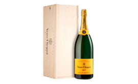 Champagne Veuve Clicquot Yellow Label